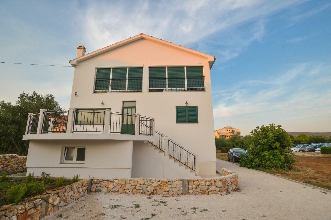 Luxury Apartments Boduja Сукошан Экстерьер фото